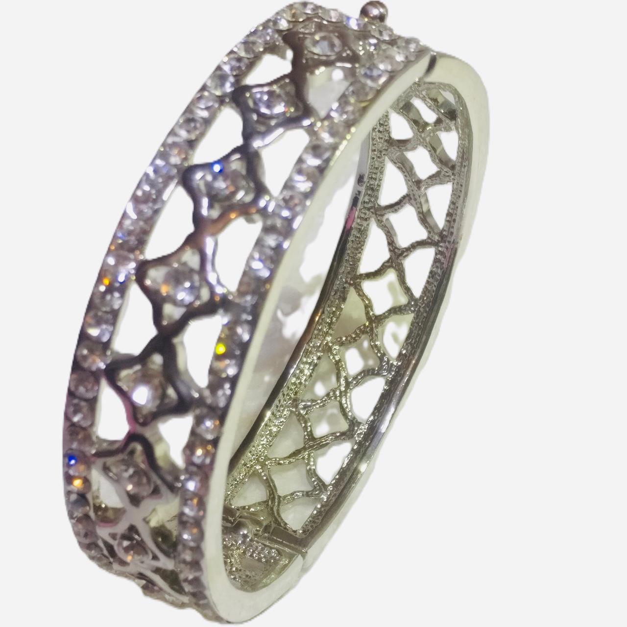 Elegant Silver-Tone Crystal Stone Bracelet Bangle for Women